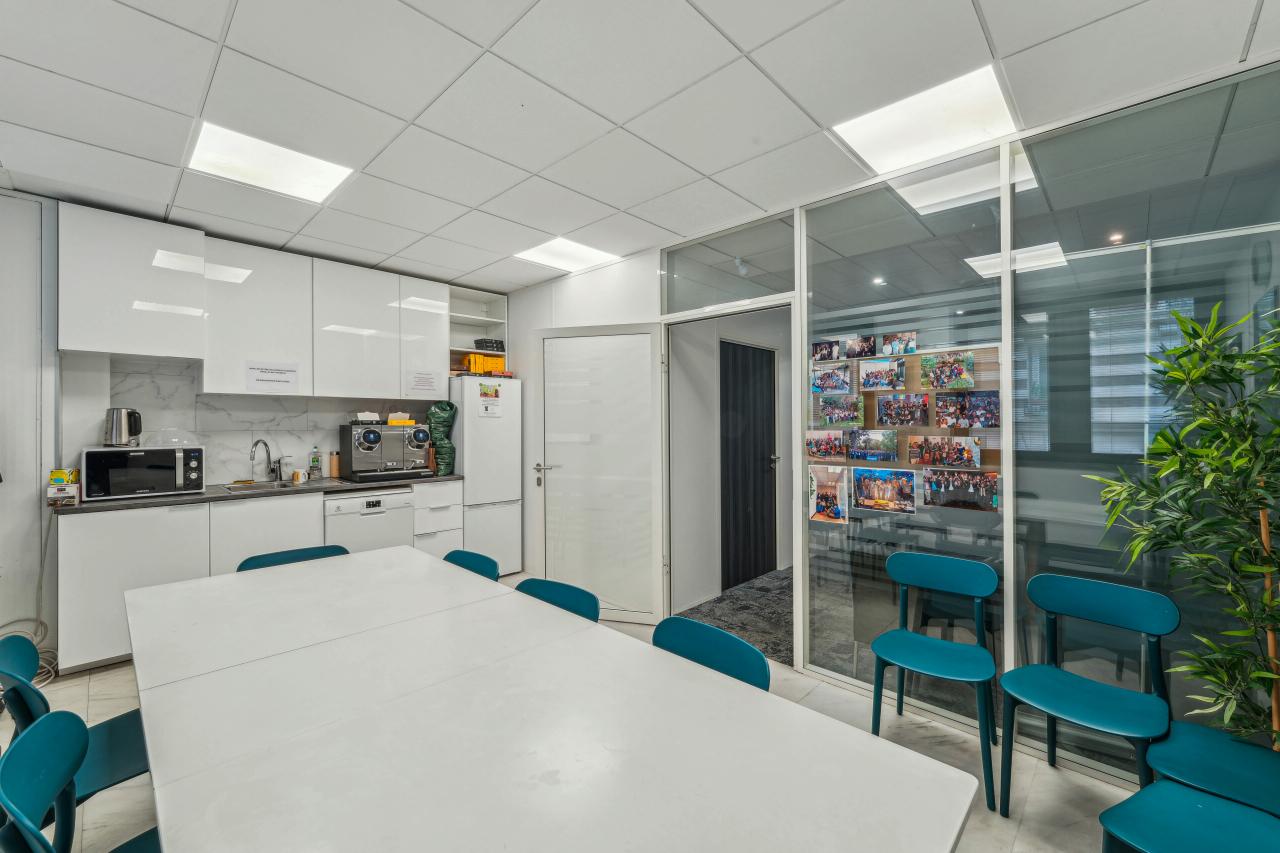 Bureau Neuilly-sur-Seine 690m² Location bureau Neuilly-sur-Seine Hauts-de-Seine OLBUR2201676 3